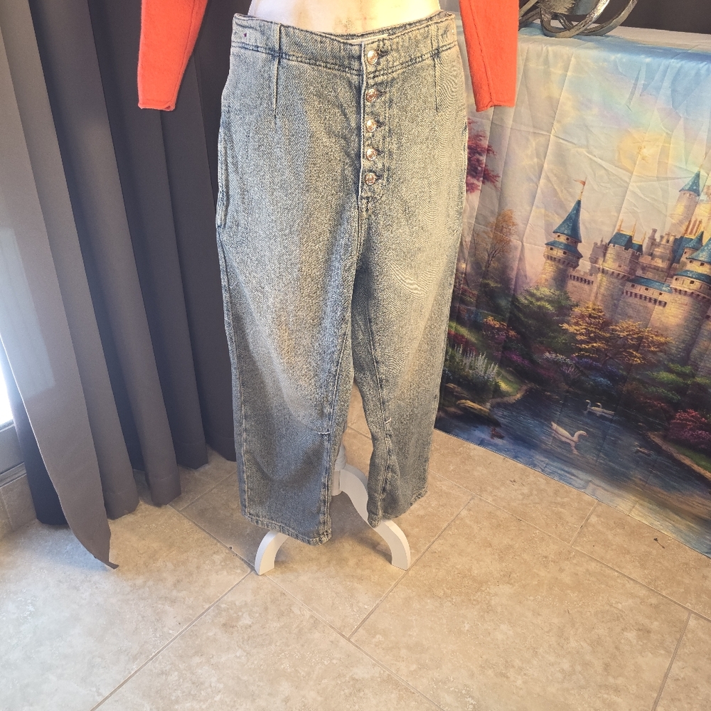 Washed Olive High-Rise Button-Fly Women's Jeans - Picture 7 of 16